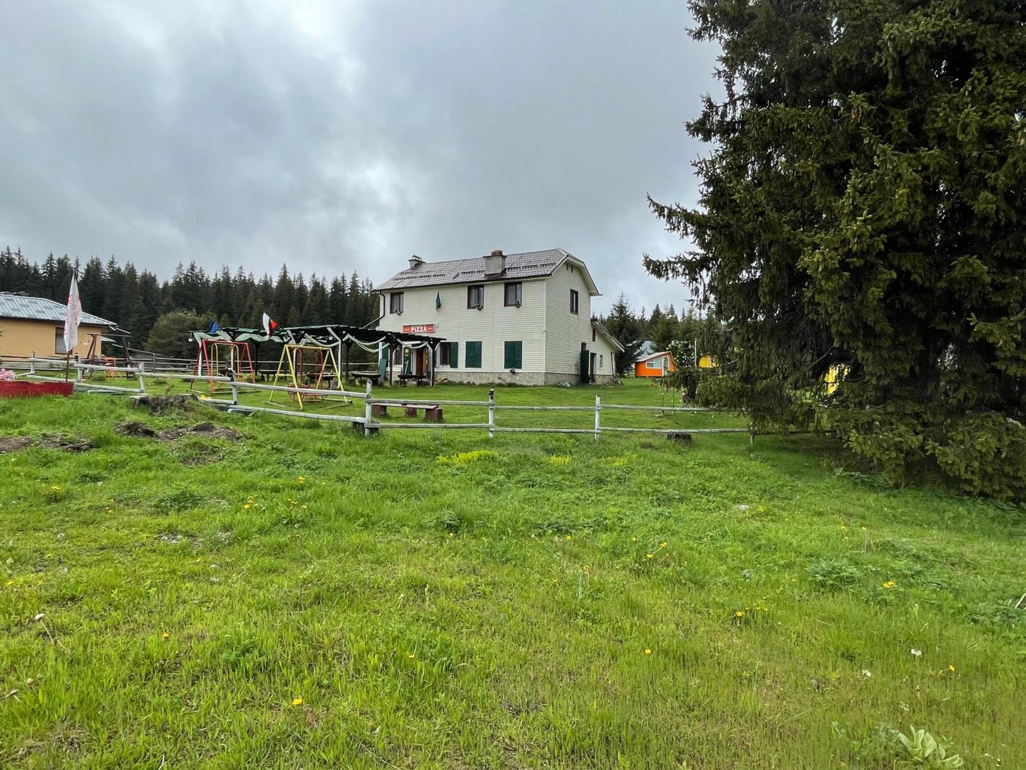 Hotel Еко Спа Вила Орловецъ Batak Exterior foto